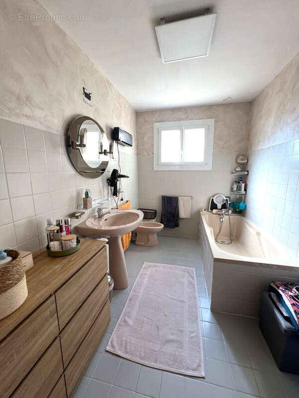 Maison à CORNEILHAN