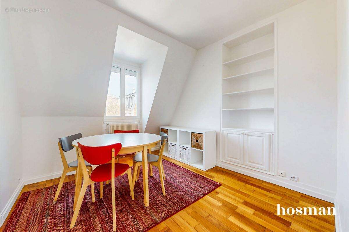 Appartement à PARIS-12E