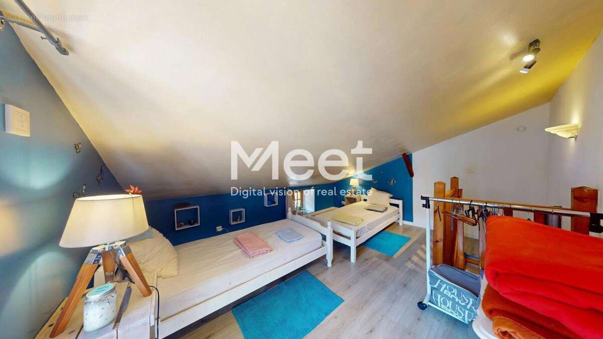 Maison à AISY-SUR-ARMANCON