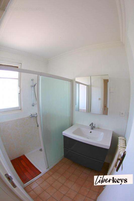 Maison à LE PEAGE-DE-ROUSSILLON