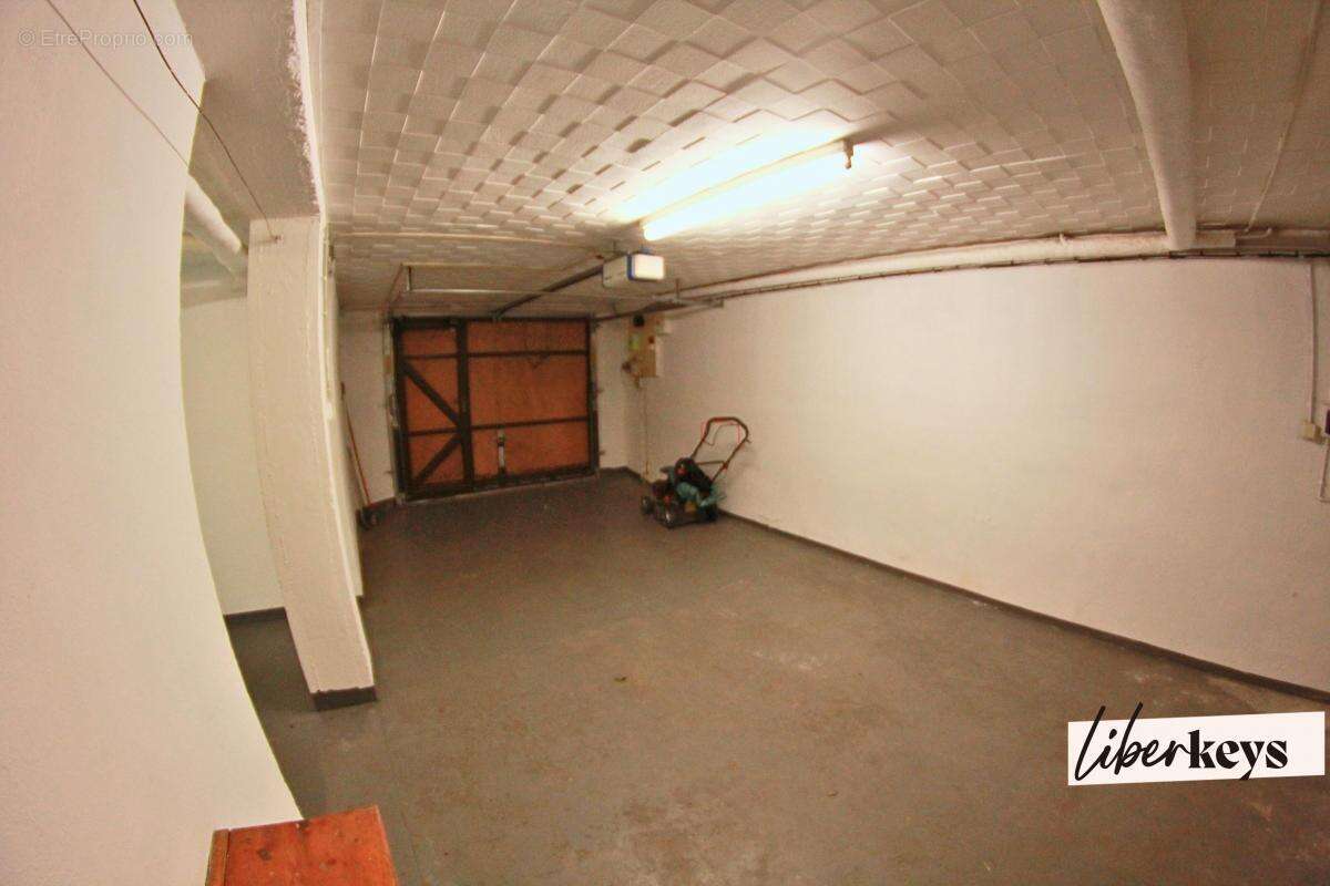 Maison à LE PEAGE-DE-ROUSSILLON