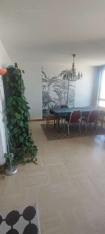 Appartement à SAINT-ETIENNE