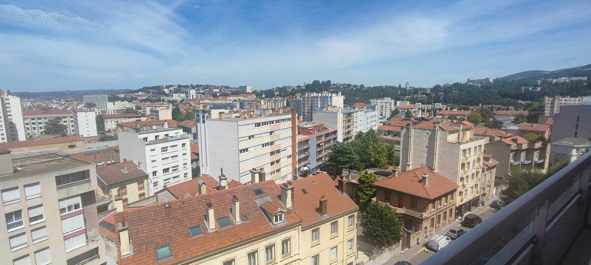 Appartement à SAINT-ETIENNE