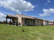 Maison à CASTELSARRASIN