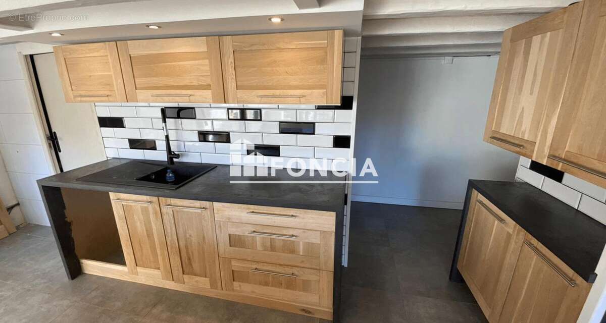 Appartement à COGOLIN