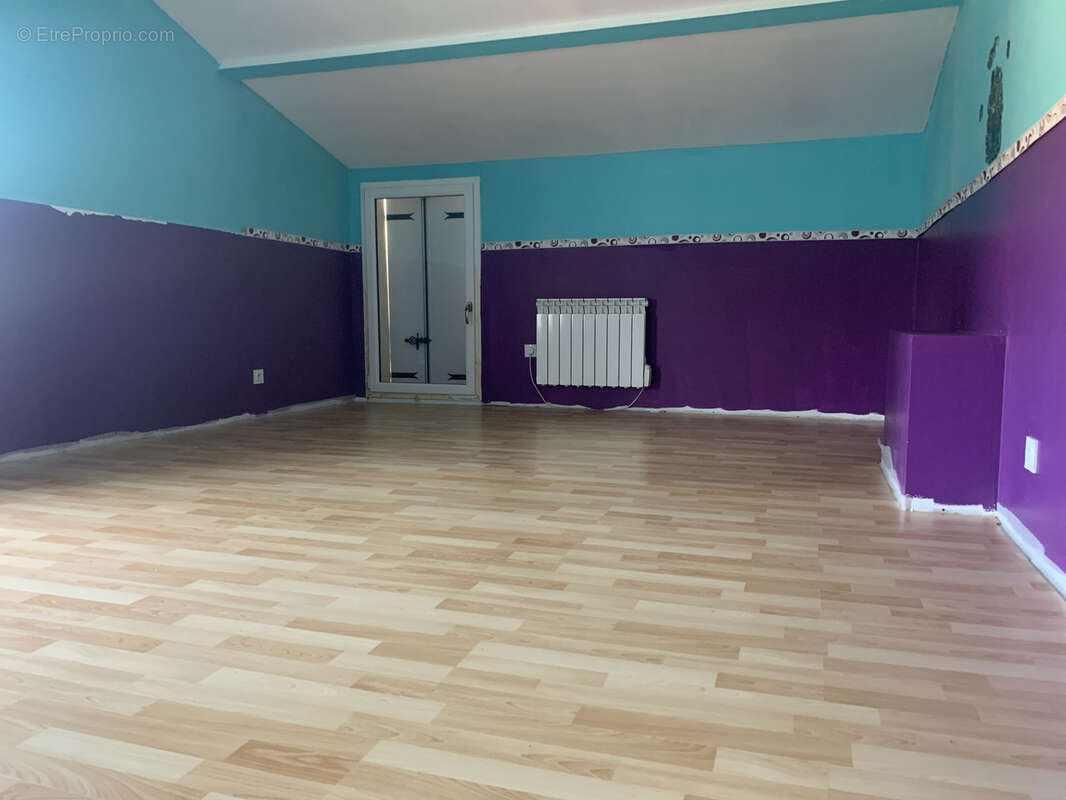 Maison à SAINT-ETIENNE-DU-BOIS