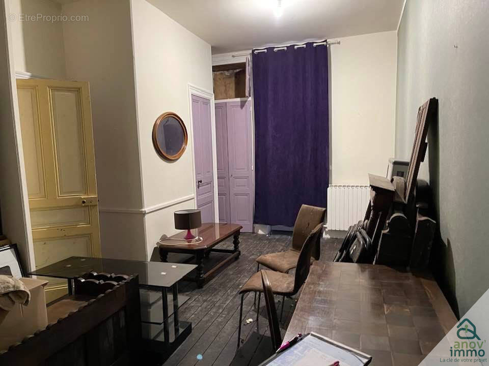 Maison à RUELLE-SUR-TOUVRE