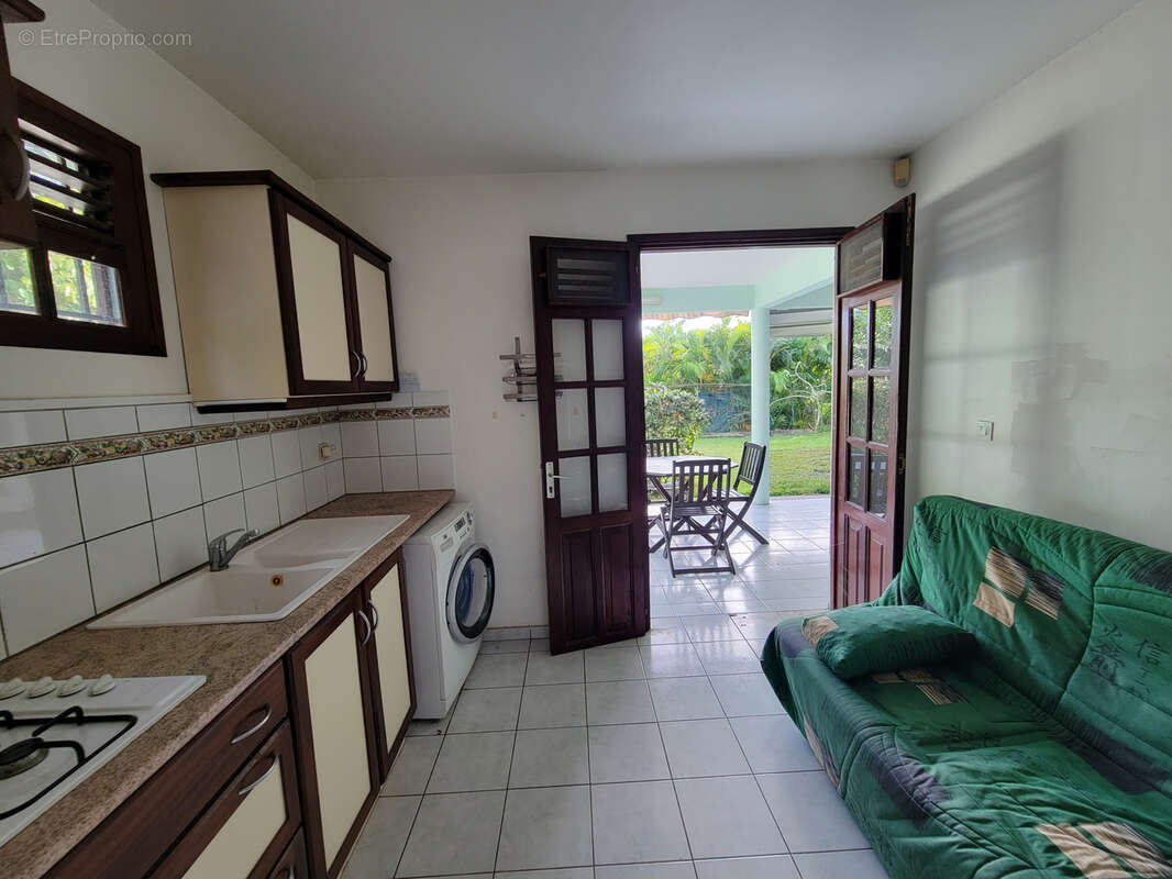 Maison à LES TROIS-ILETS