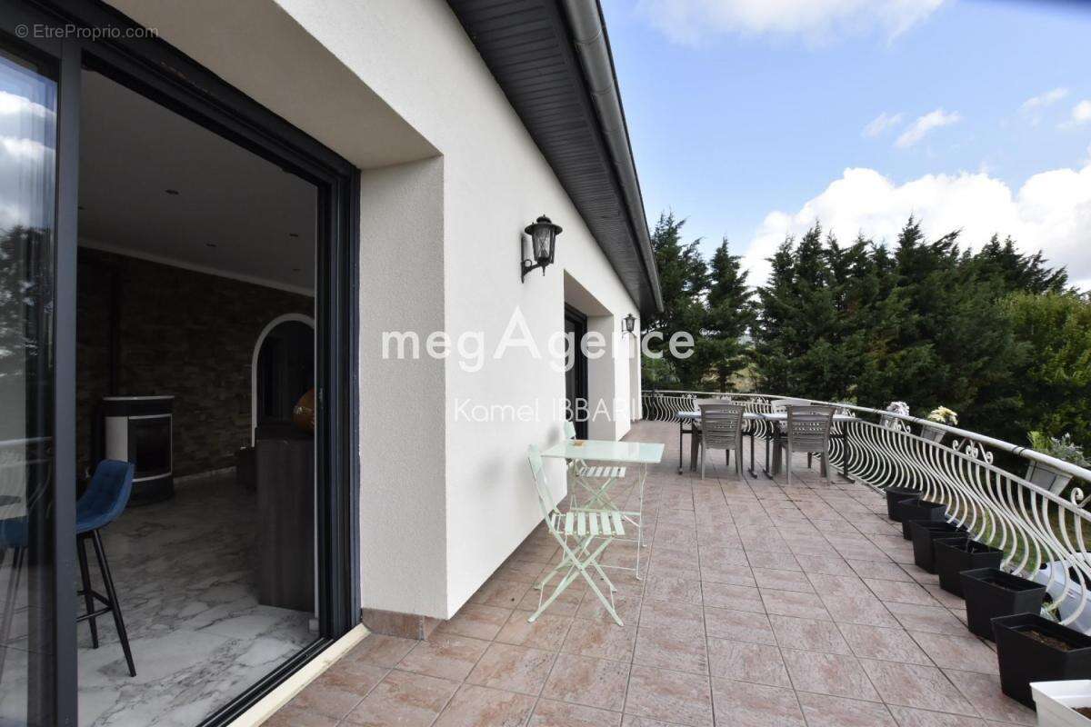 Maison à SAINT-CHAMOND