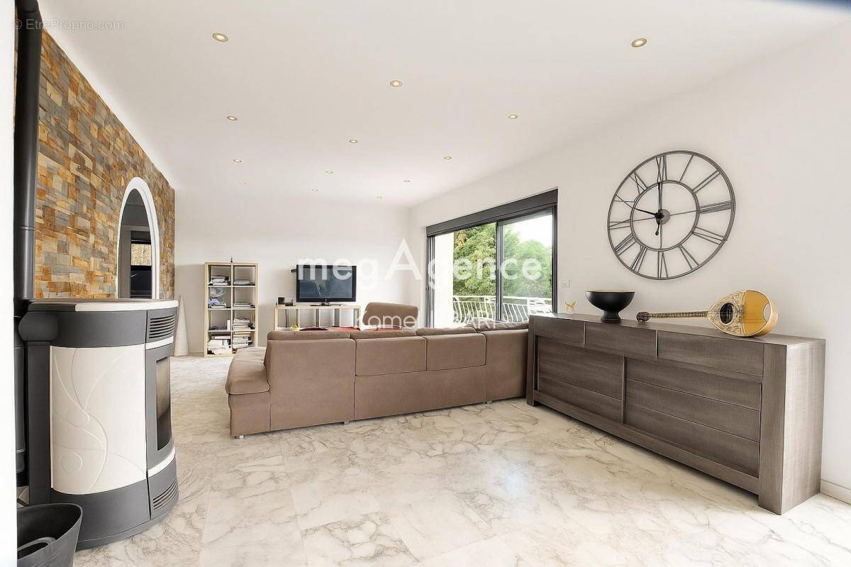 Maison à SAINT-CHAMOND