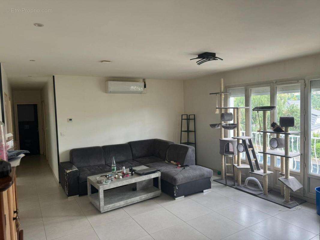 Maison à L&#039;ETRAT