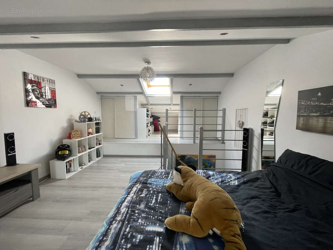 Maison à L&#039;EPINE