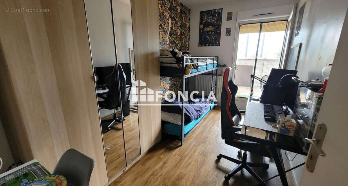 Appartement à BONNEUIL-SUR-MARNE