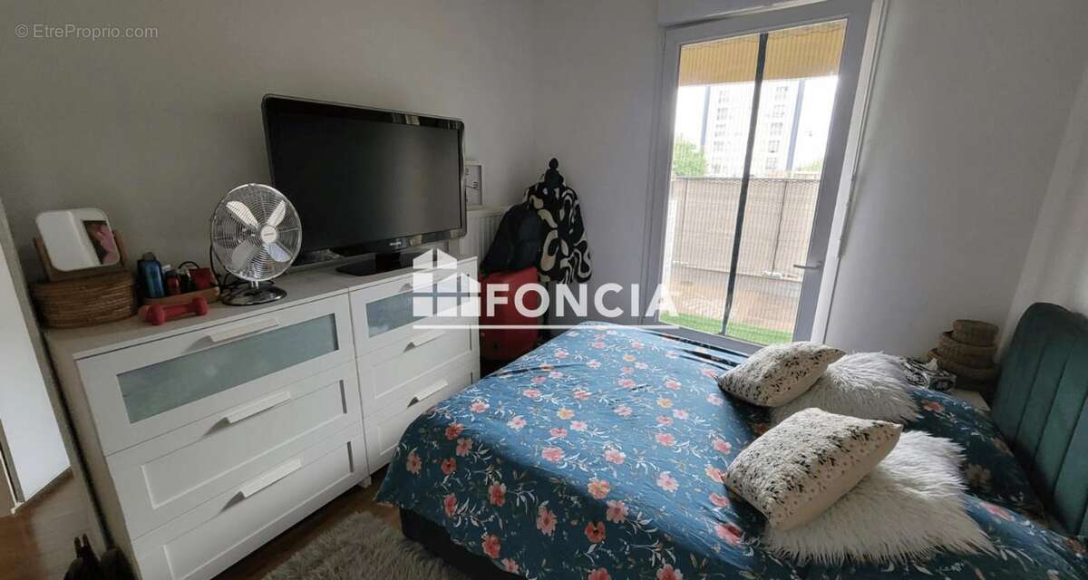Appartement à BONNEUIL-SUR-MARNE