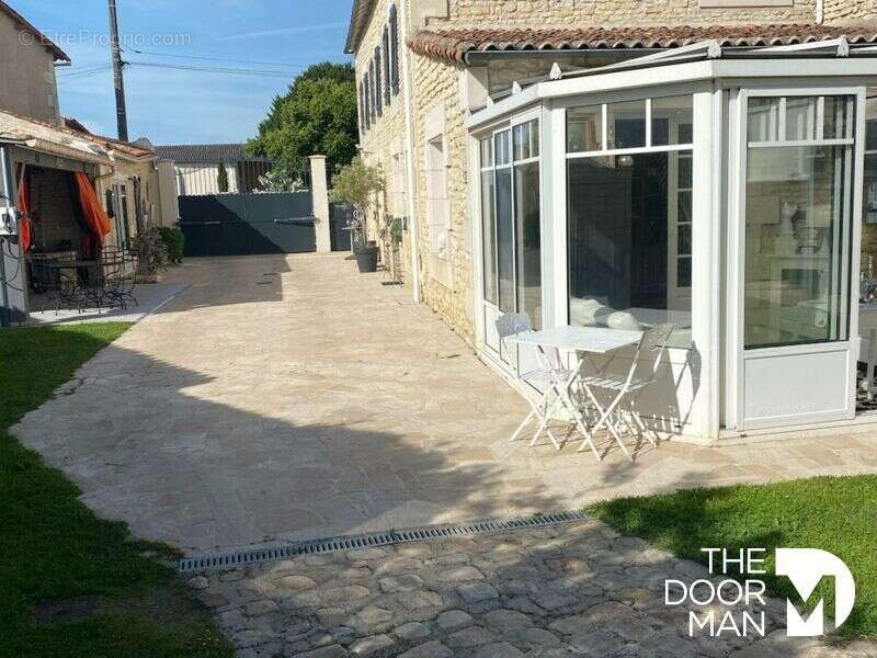 Maison à CHABOURNAY