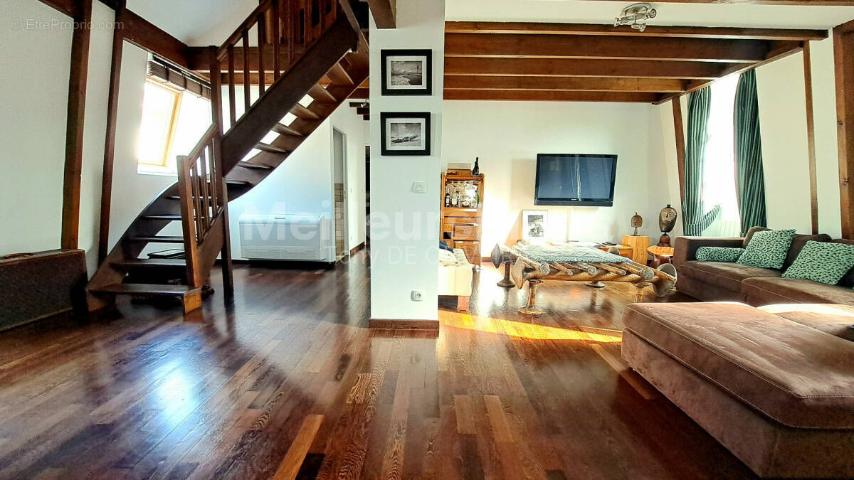 Appartement à L'ISLE-ADAM