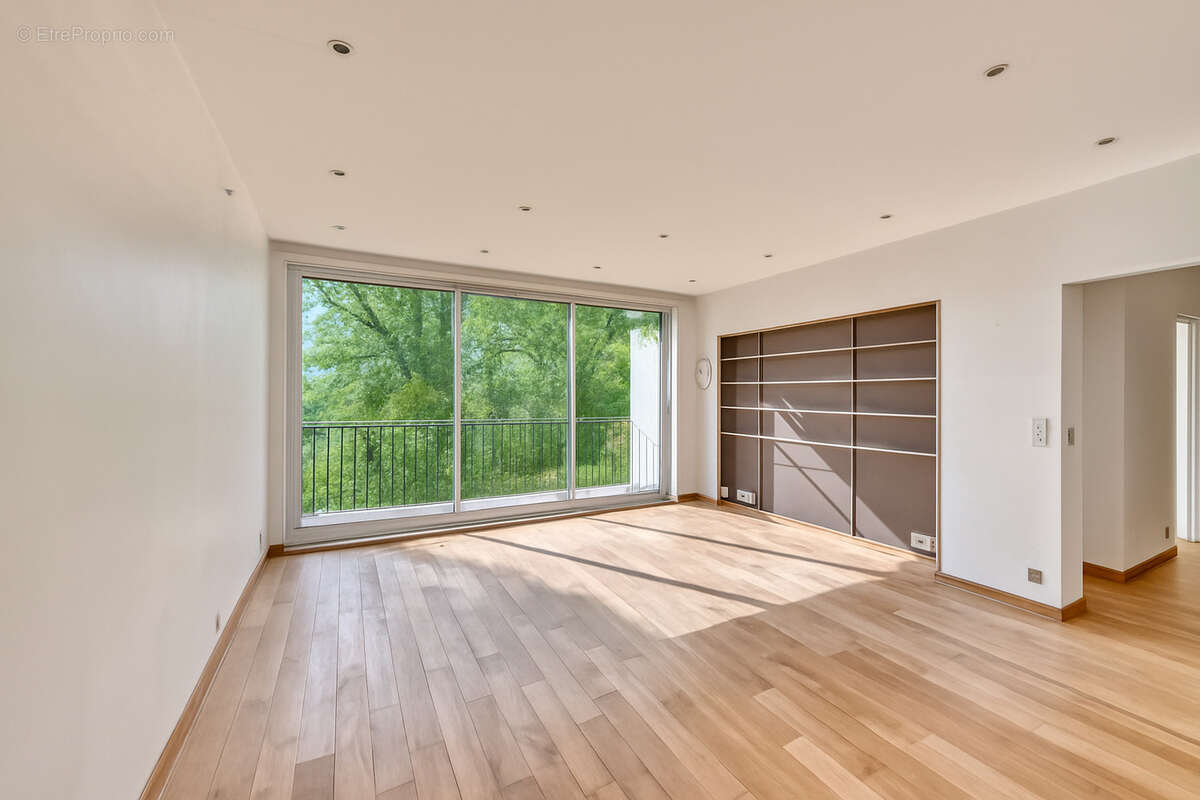 Appartement à VAUCRESSON