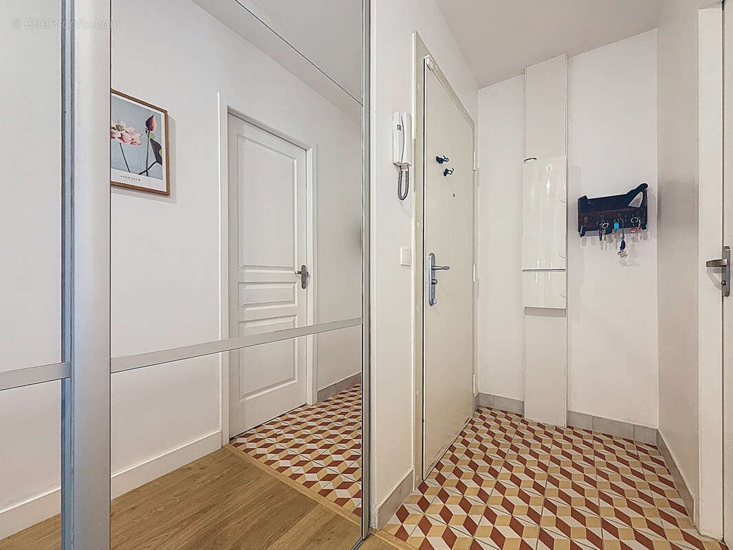 Appartement à SAINT-GENIS-POUILLY