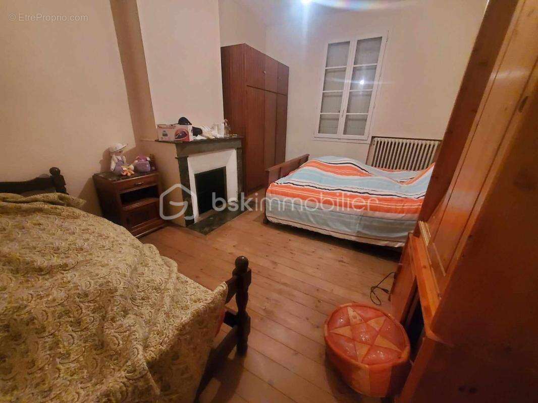 Maison à CASTILLON-LA-BATAILLE