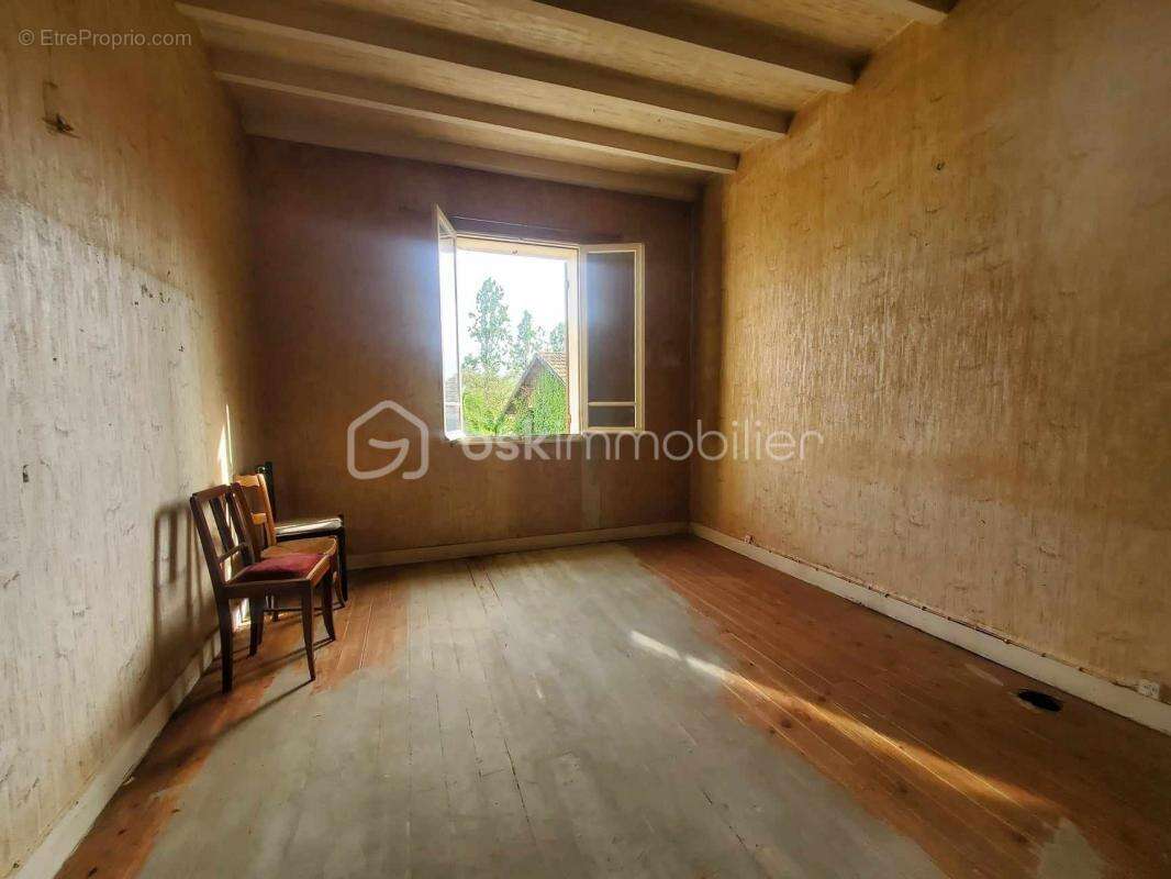 Maison à CASTILLON-LA-BATAILLE