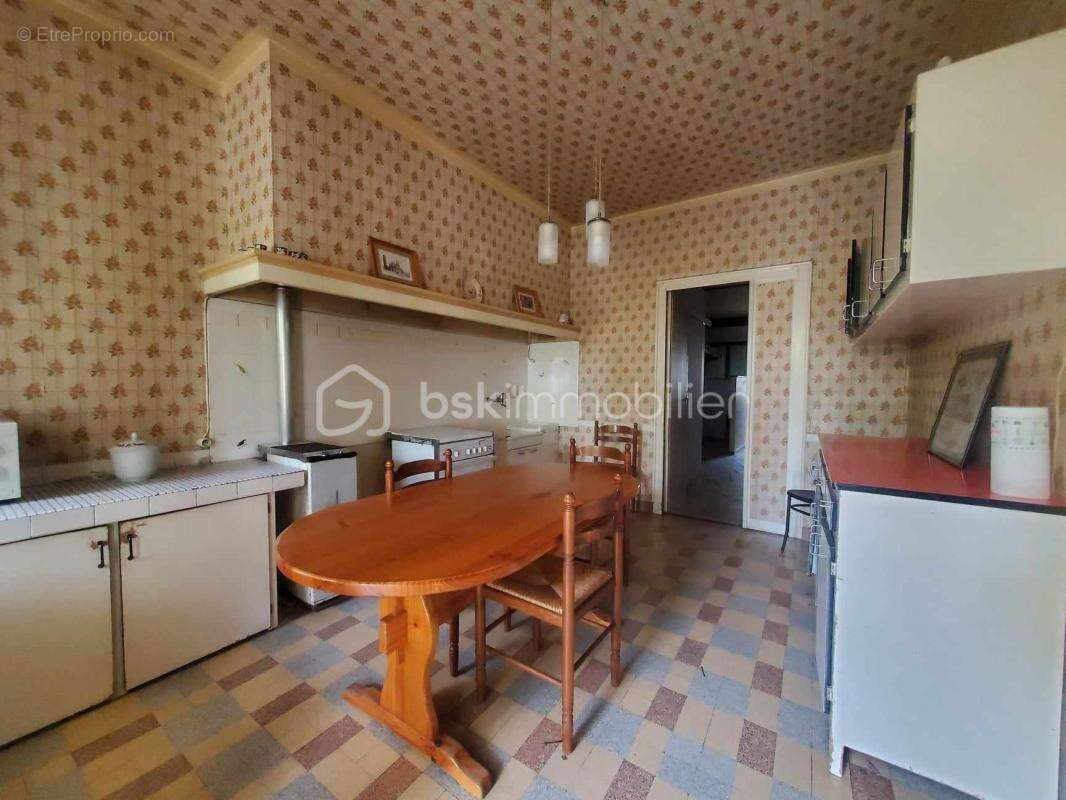 Maison à CASTILLON-LA-BATAILLE