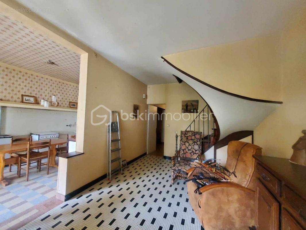 Maison à CASTILLON-LA-BATAILLE