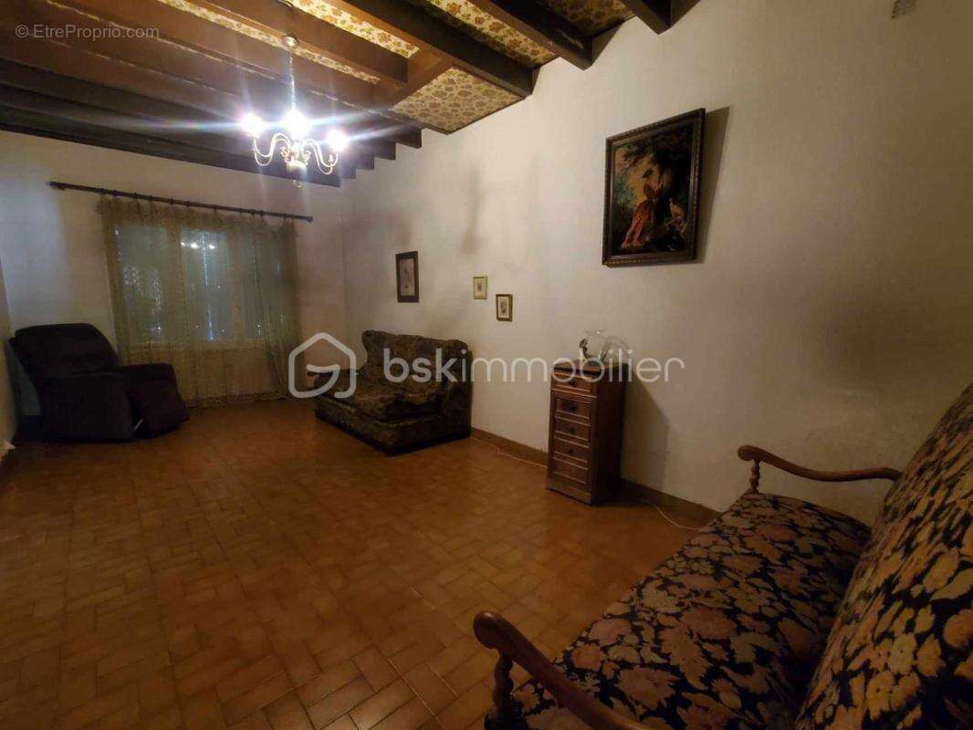 Maison à CASTILLON-LA-BATAILLE