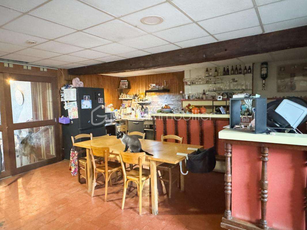 Maison à LE BOURGNEUF-LA-FORET