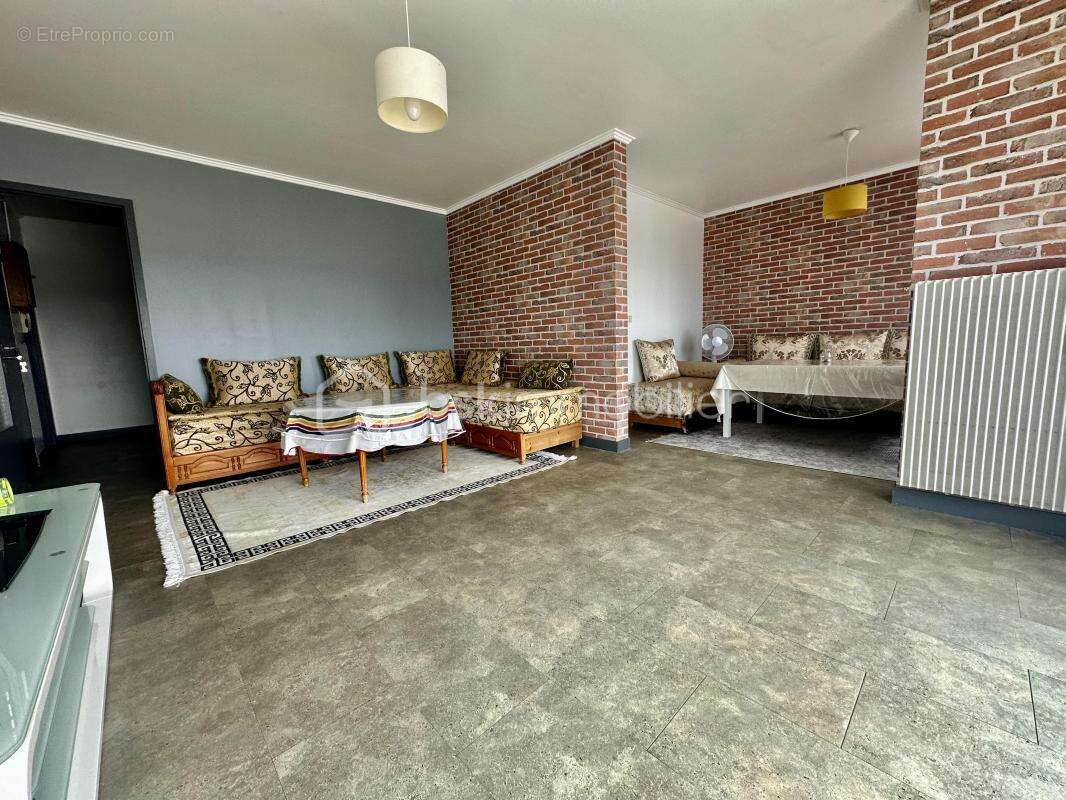 Appartement à CORBEIL-ESSONNES