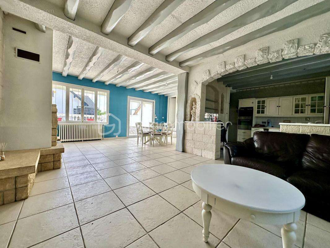 Maison à SAINT-WITZ