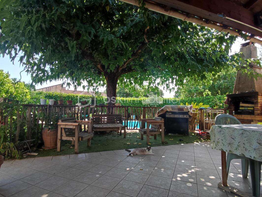 Maison à CHATEAUNEUF-DU-RHONE