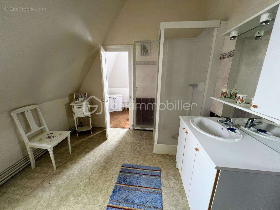 Maison à L&#039;AIGLE