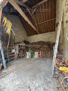 Maison à LES ORMES-SUR-VOULZIE