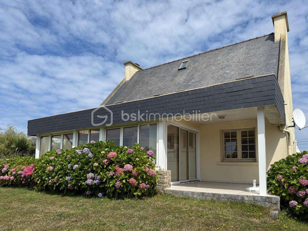 Maison à PLOUDALMEZEAU