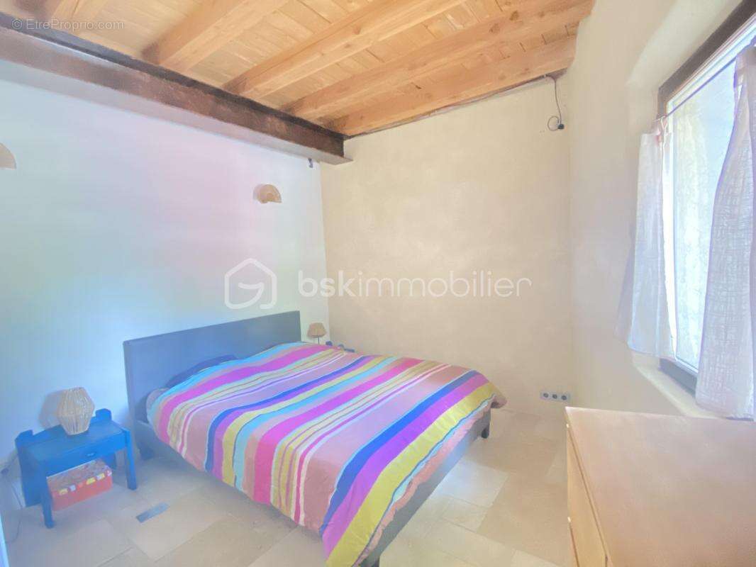 Maison à SAINT-CANNAT