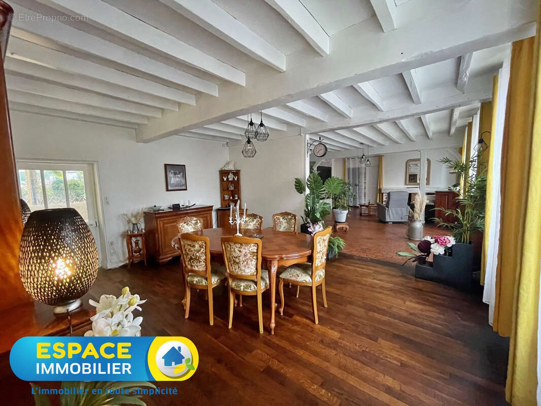 Maison à SAINT-MARTIN-D&#039;ABBAT