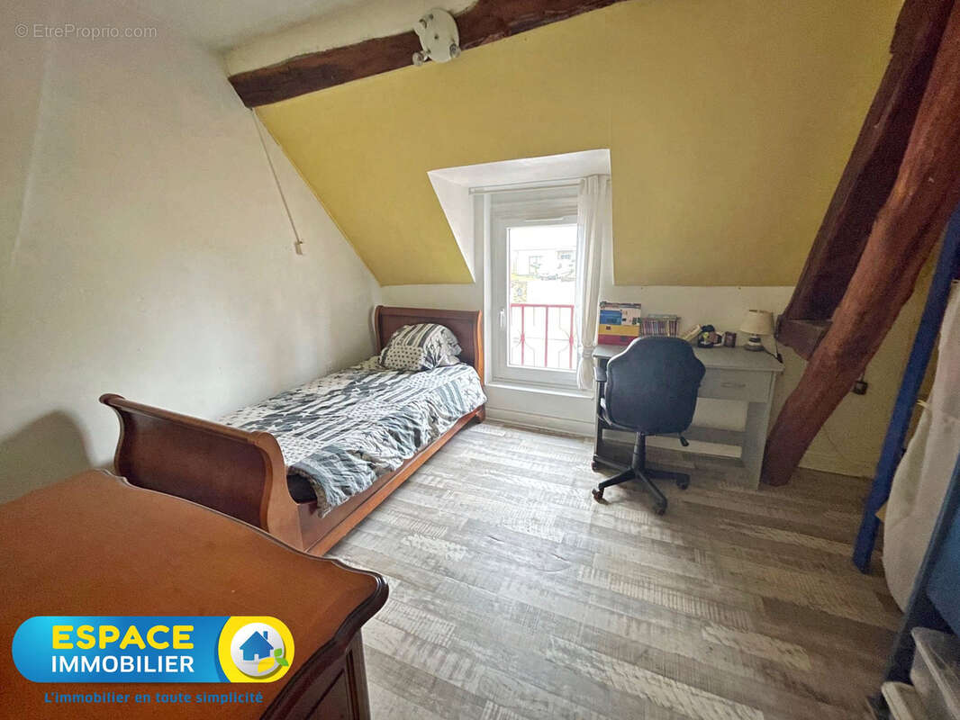 Maison à SAINT-MARTIN-D&#039;ABBAT