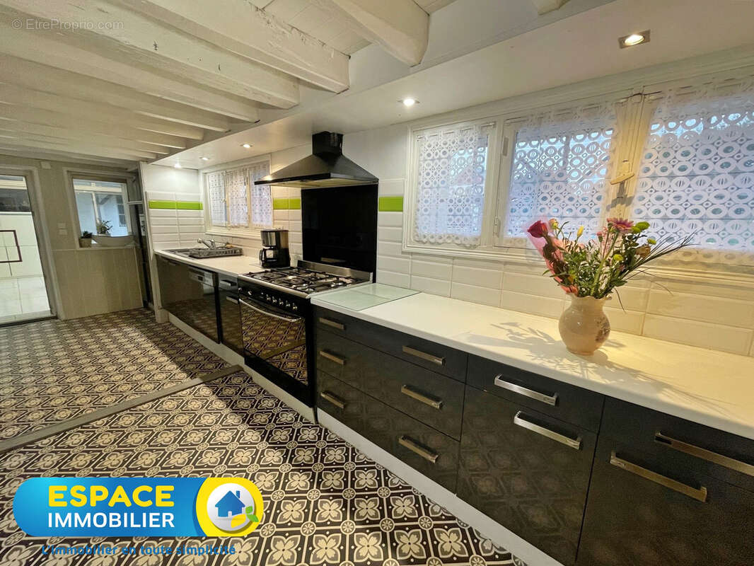 Maison à SAINT-MARTIN-D&#039;ABBAT