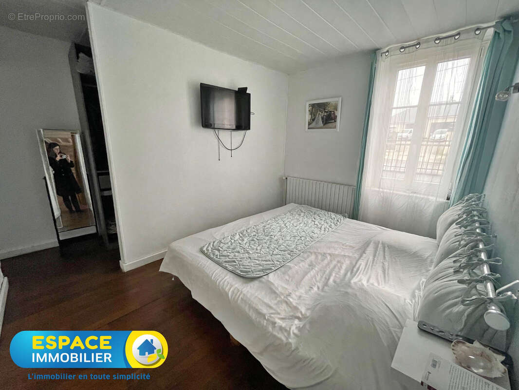 Maison à SAINT-MARTIN-D&#039;ABBAT