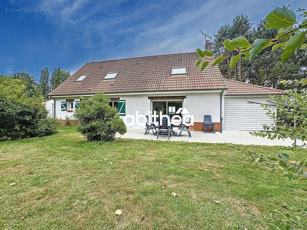 Maison à IZEL-LES-HAMEAUX