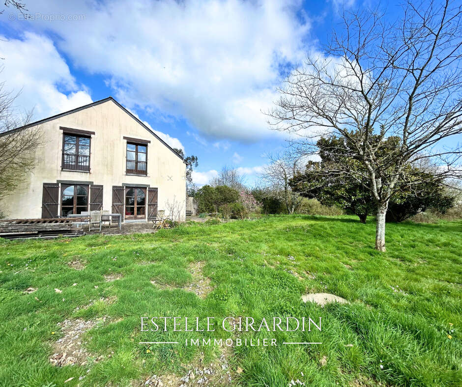 Maison à LA CHAPELLE-SUR-ERDRE