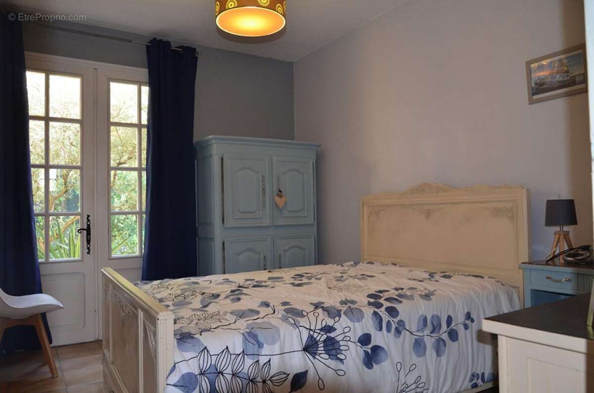 Maison à MALATAVERNE