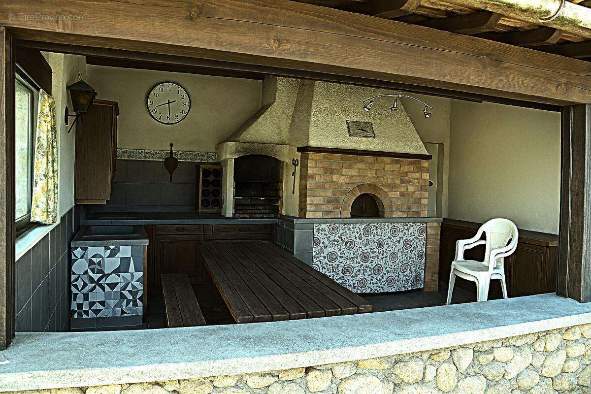 Maison à MALATAVERNE