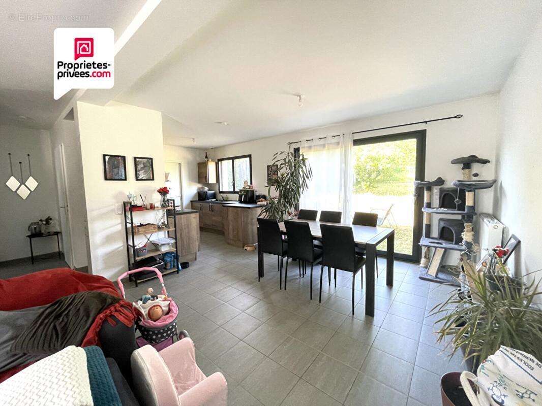 Maison à BERCHERES-SUR-VESGRE