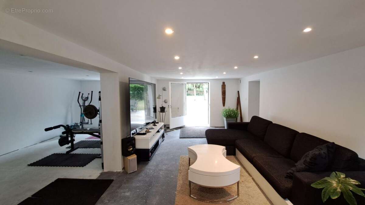 Maison à LEVIS-SAINT-NOM