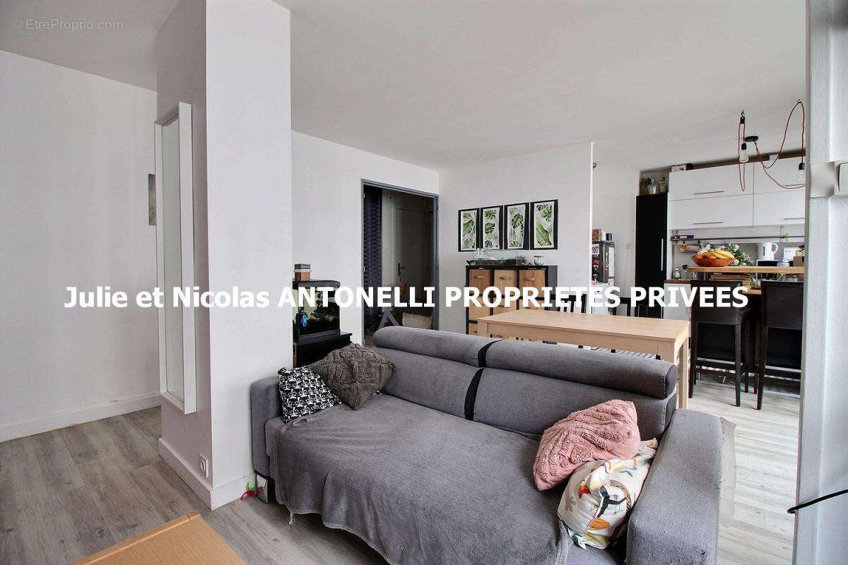 Appartement à SAINT-ETIENNE