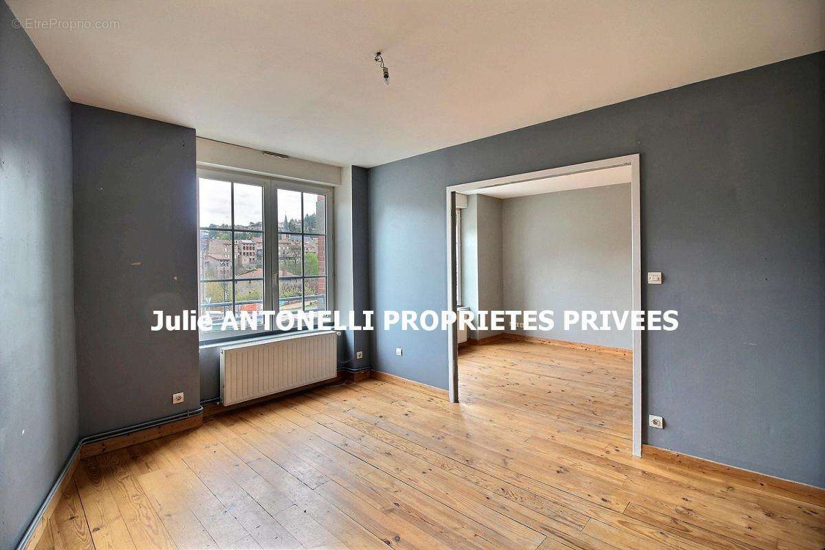Appartement à LA SEAUVE-SUR-SEMENE