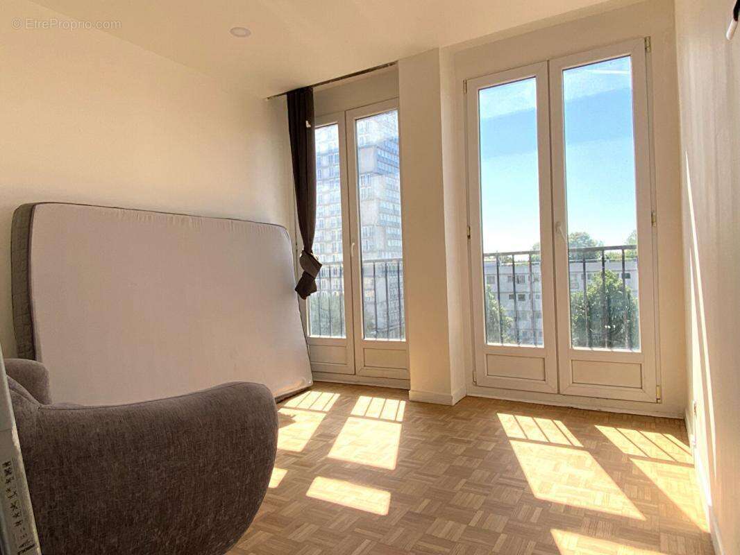 Appartement à CHOISY-LE-ROI