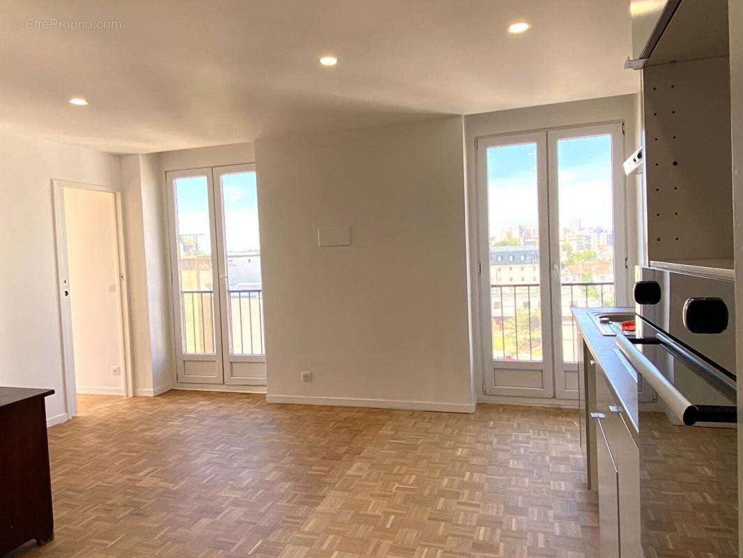 Appartement à CHOISY-LE-ROI