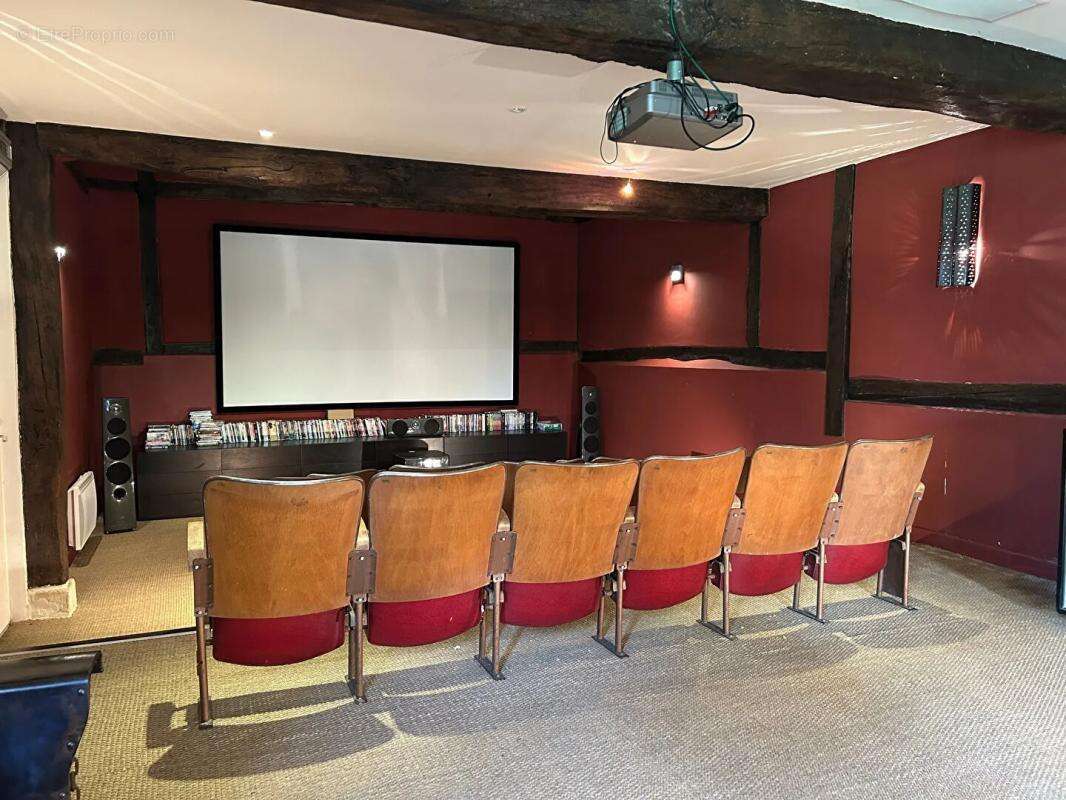 Maison à BLANGY-LE-CHATEAU